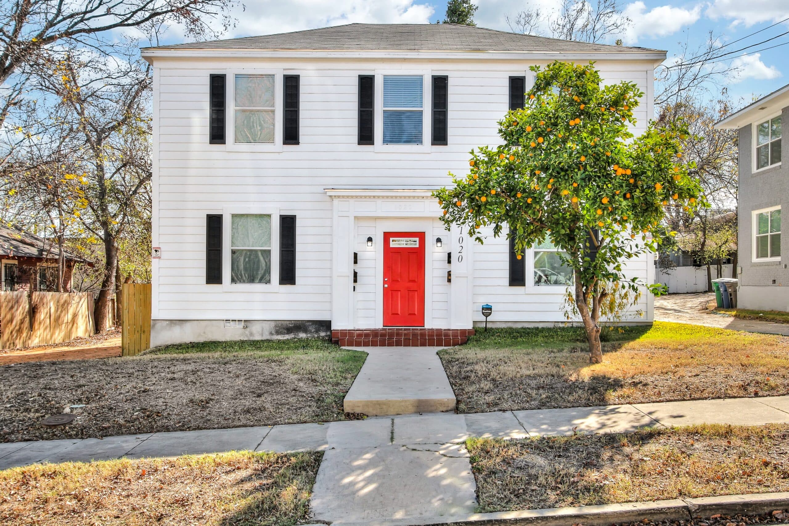 1020 W French Pl